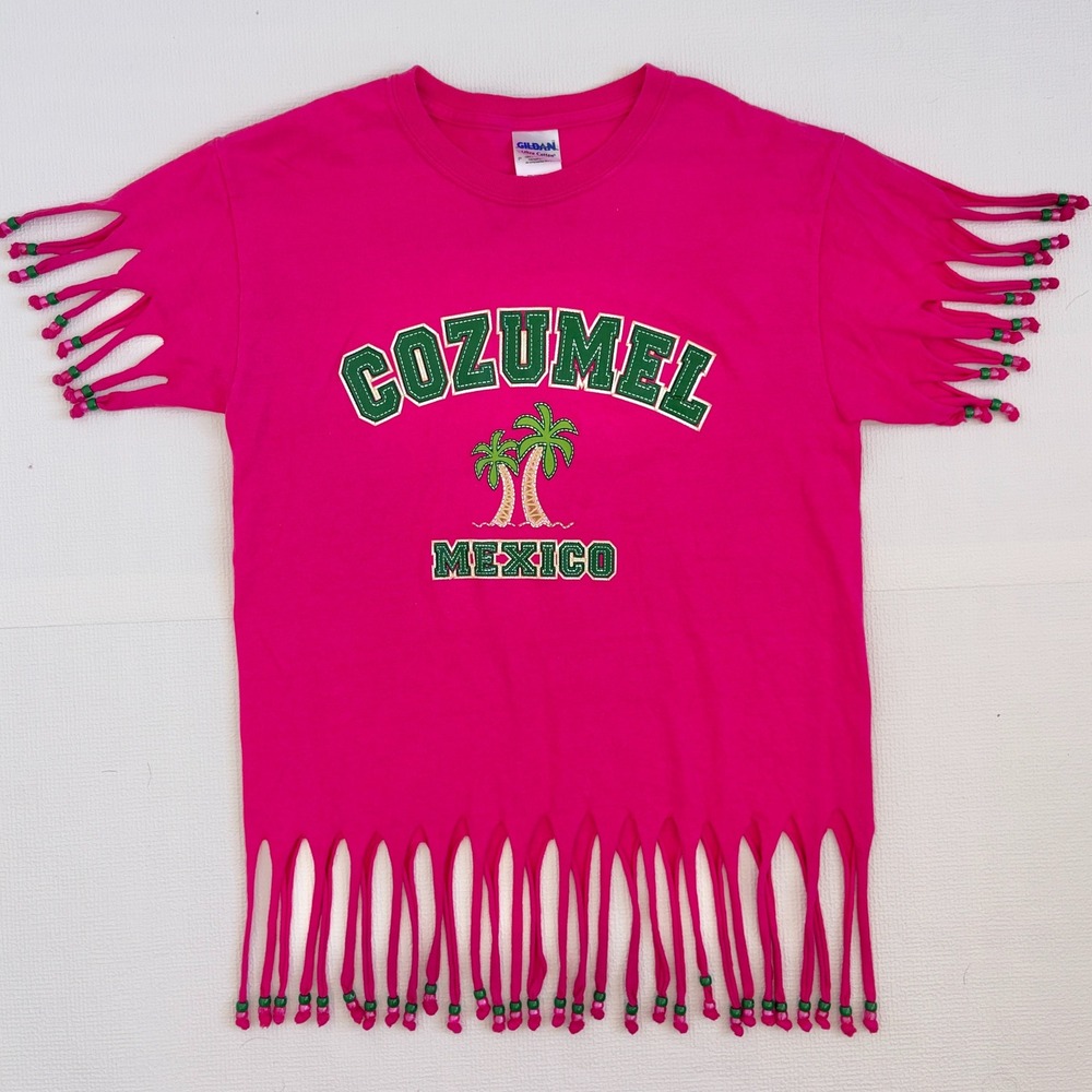 beaded Cozumel Mexico Beaded beach tropical Fringe Graphic T-Shirt Small Pink